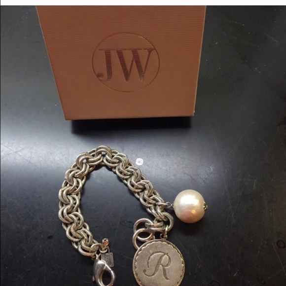 John Wind Sorority Gal Initial R Bracelet - Picture 1 of 2